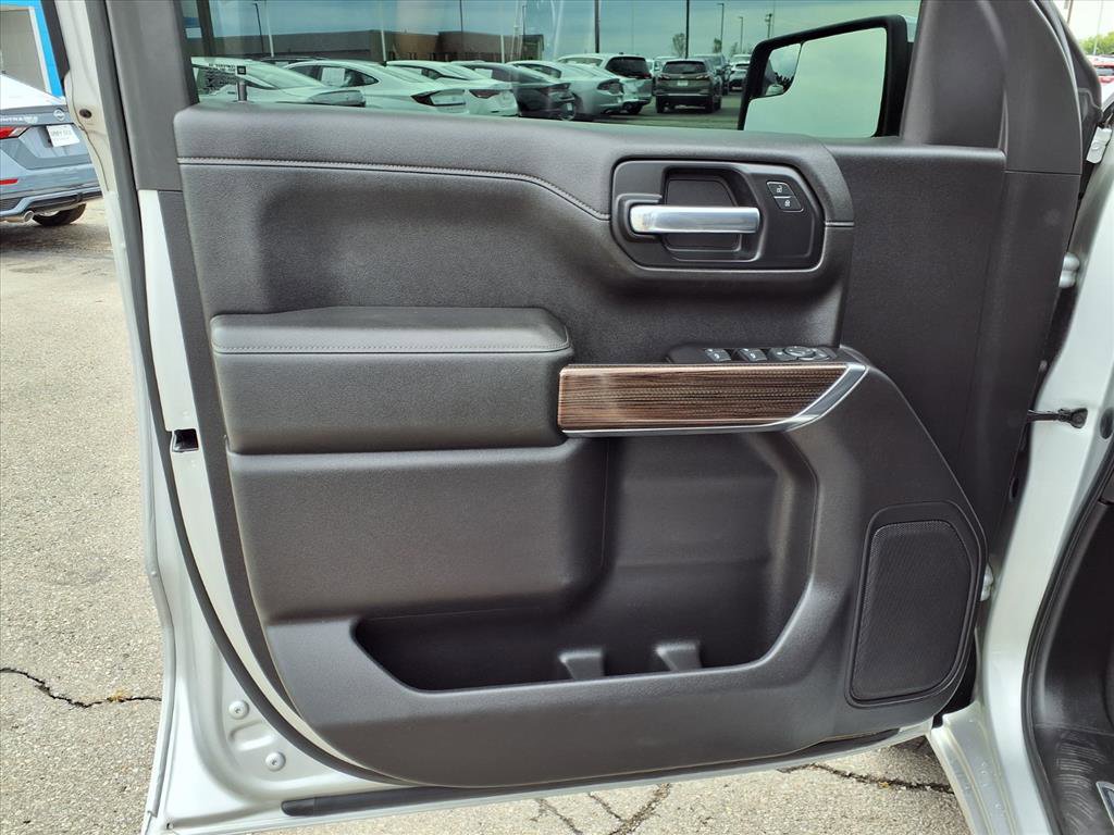 2019 Chevrolet Silverado 1500 LT photo 13