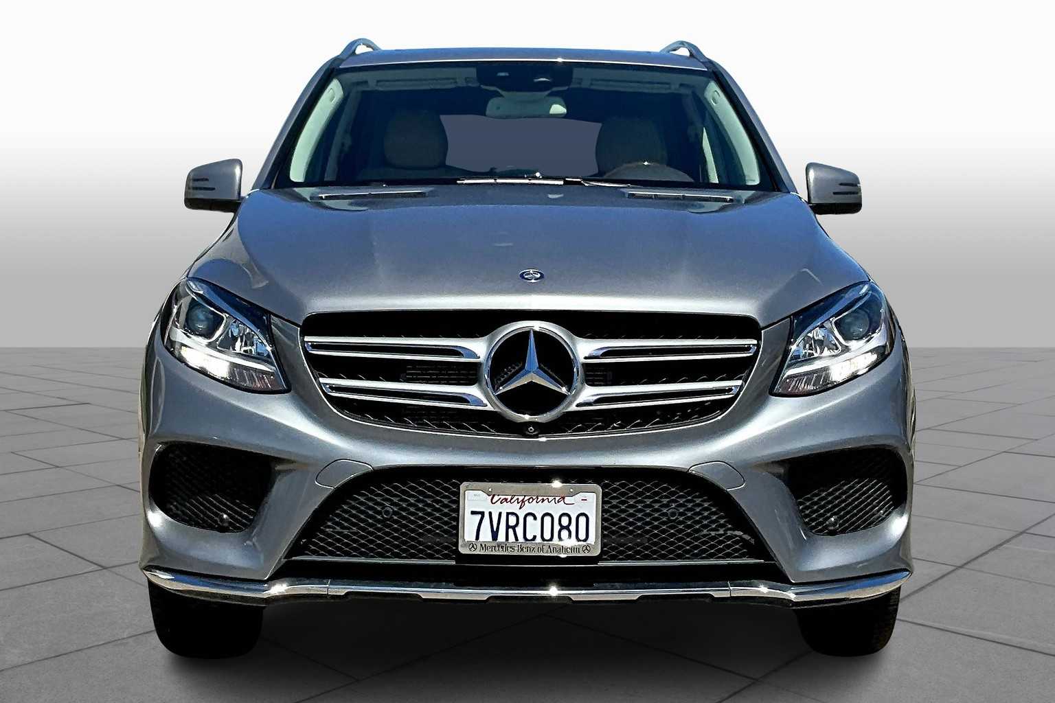 2016 Mercedes Benz GLE 550e 4MATIC photo 2