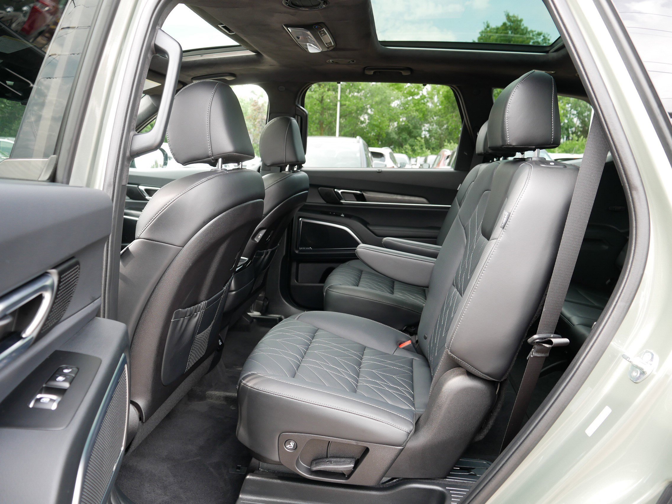 2024 Kia Telluride SX Prestige X-Line photo 34