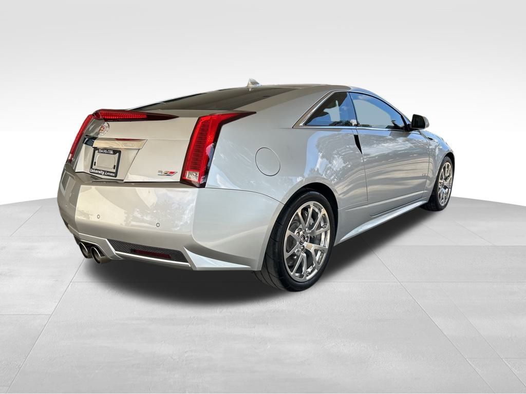 2011 Cadillac CTS V Base photo 3