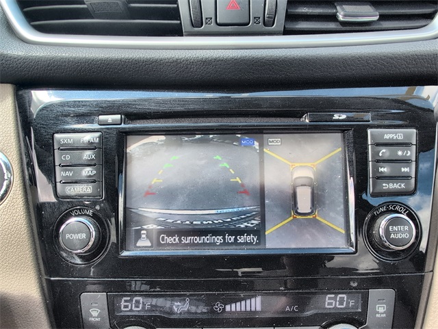 2014 Nissan Rogue SL photo 16