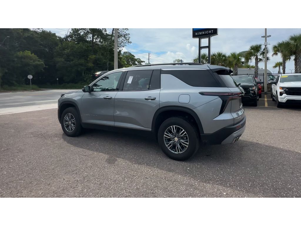 2024 Chevrolet Traverse photo 6