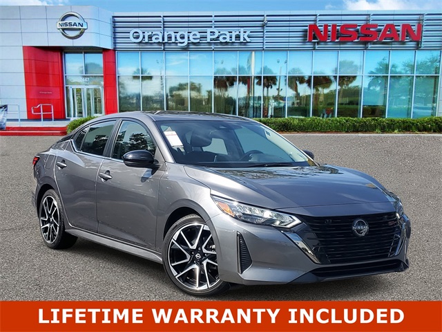 2024 Nissan Sentra SR's photo