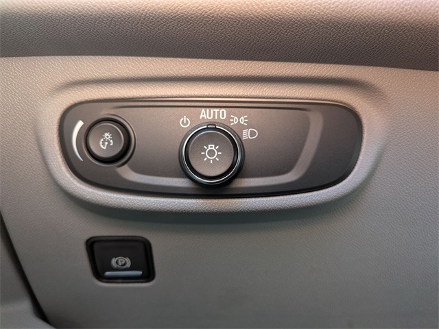 2023 Gmc Terrain SLE photo 21