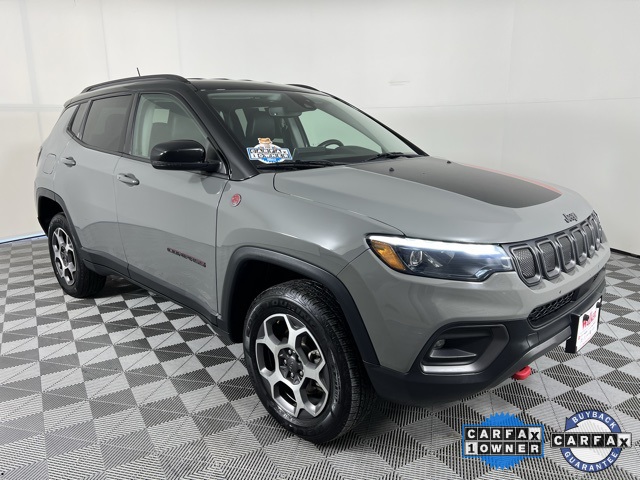 2022 Jeep Compass Trailhawk's photo