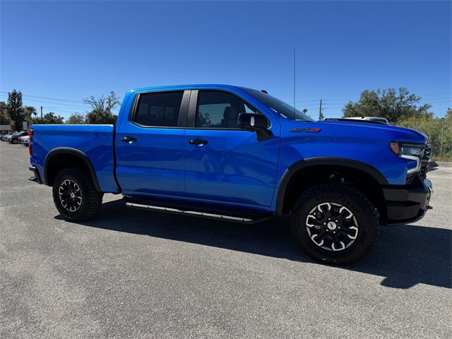 2025 Chevrolet Silverado 1500 ZR2 photo 3