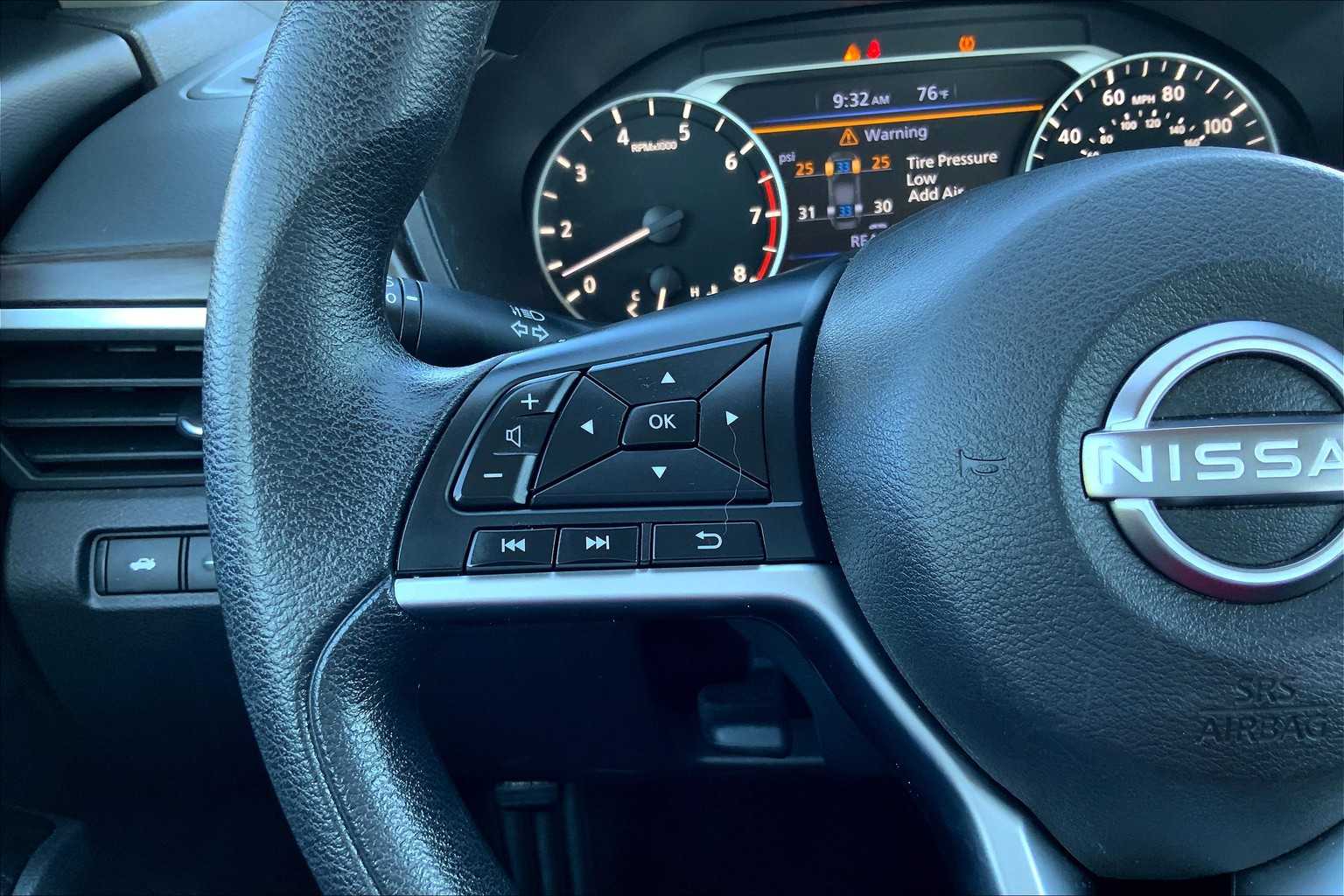 2023 Nissan Altima 2.5 SV photo 19