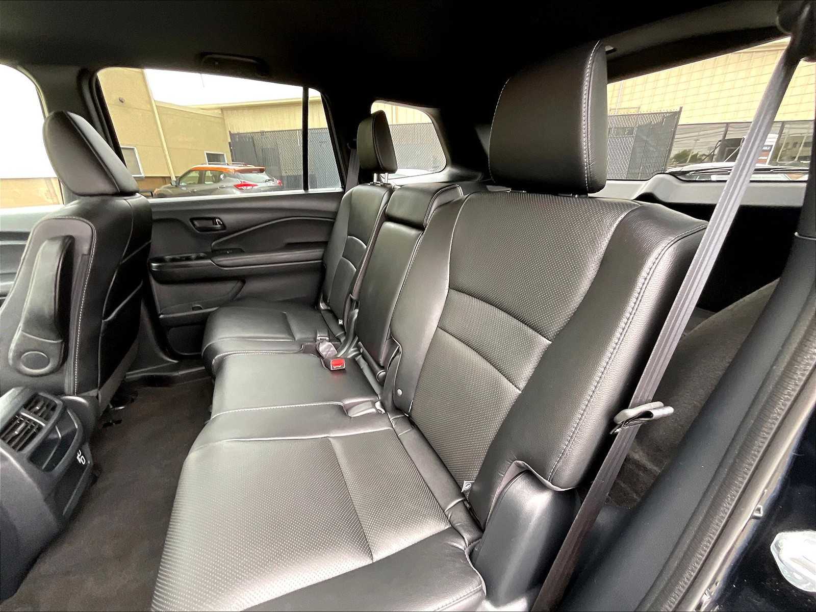 2023 Honda Passport EX-L photo 15