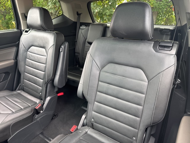 2023 Volkswagen Atlas V6 SEL Premium R-Line photo 16