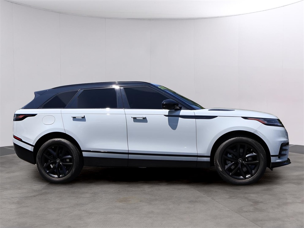 2024 Land Rover Range Rover Velar SE photo 4