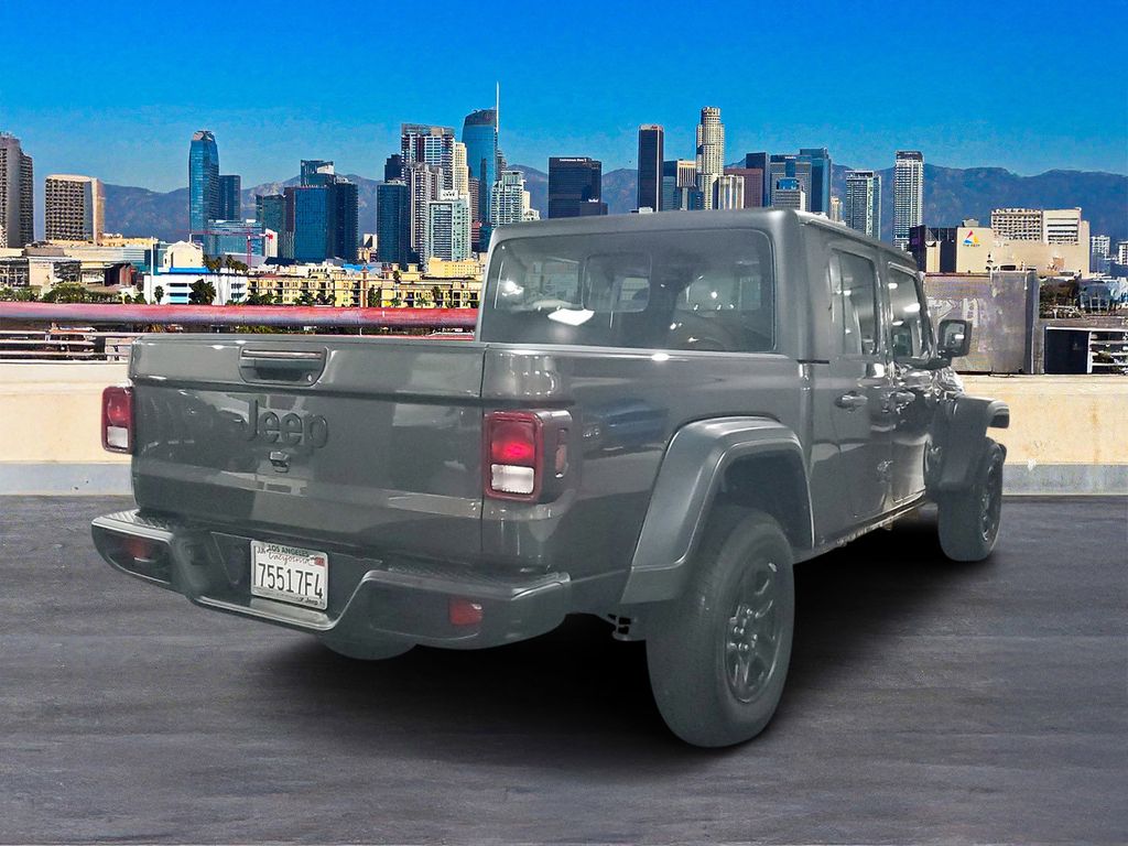 2024 Jeep Gladiator Sport photo 3