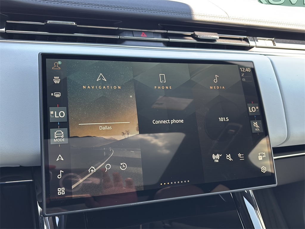 2025 Land Rover Range Rover Sport SE photo 14