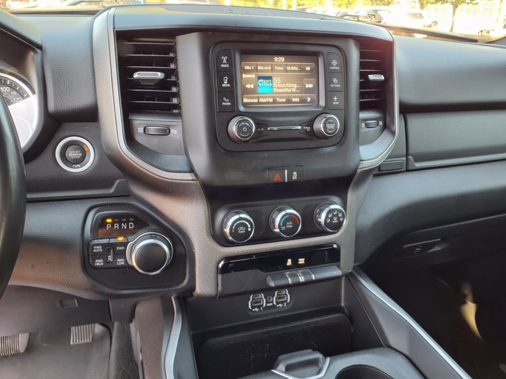 2021 Ram 1500 Big Horn photo 6