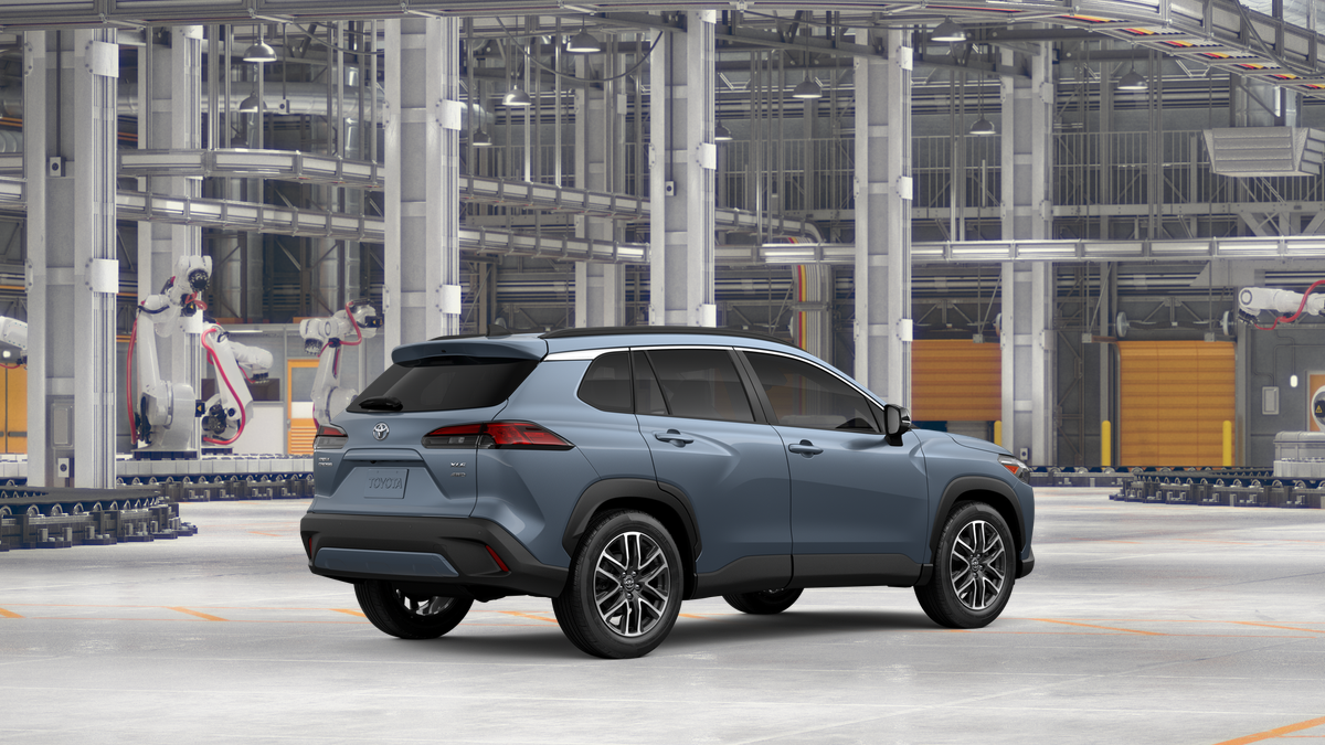 2026 Toyota Corolla Cross XLE photo 7