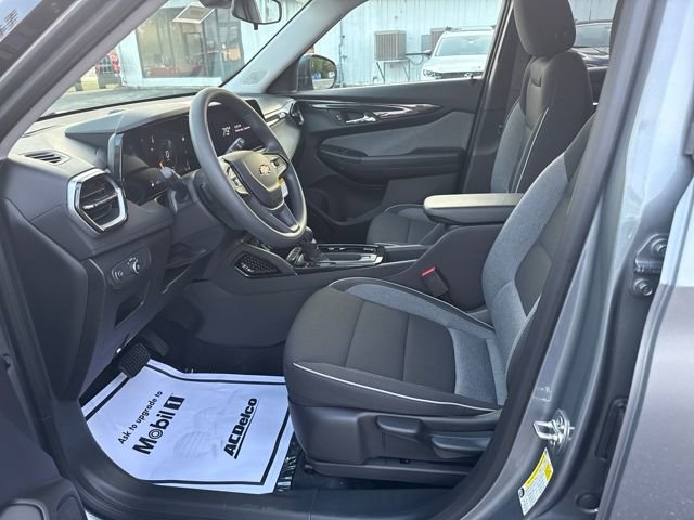 2026 Chevrolet Trailblazer LS photo 9