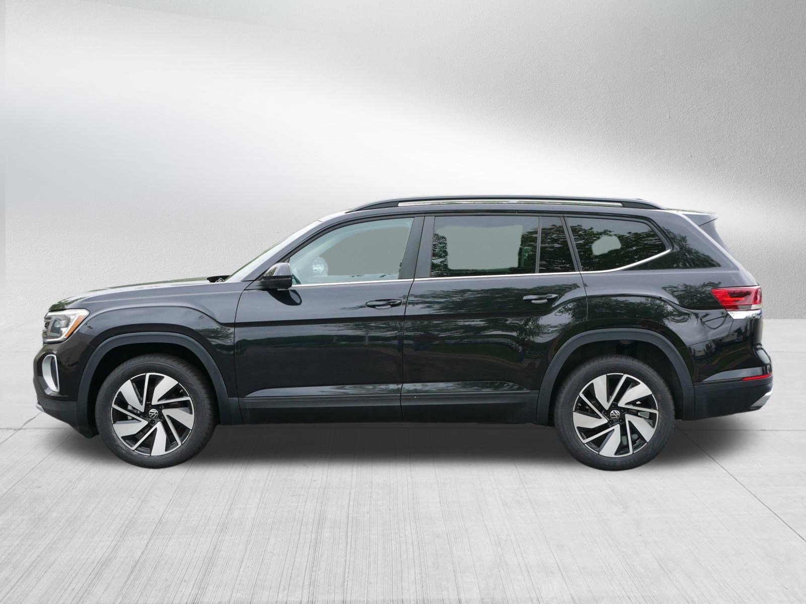 2024 Volkswagen Atlas SE Technology photo 4