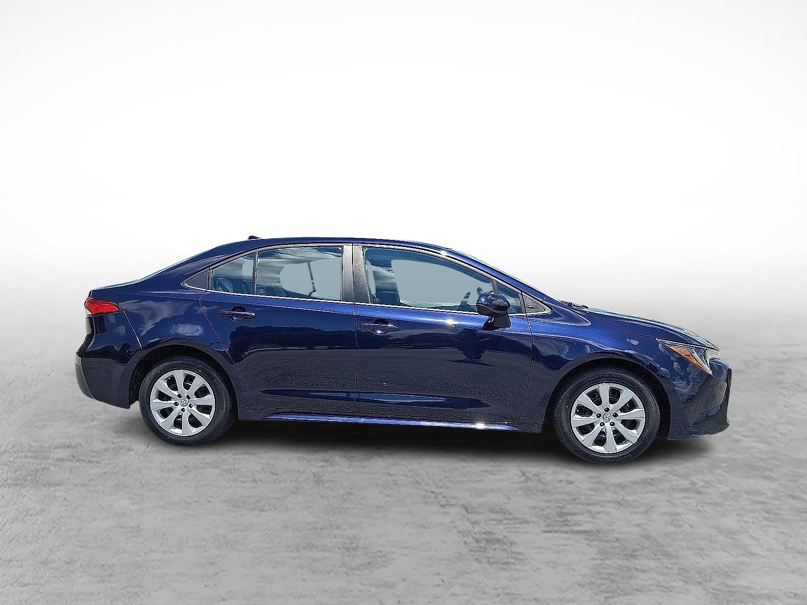 2020 Toyota Corolla LE photo 12