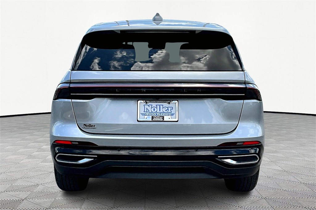 Image of Pre-Owned 2024 Lincoln Nautilus Premiere