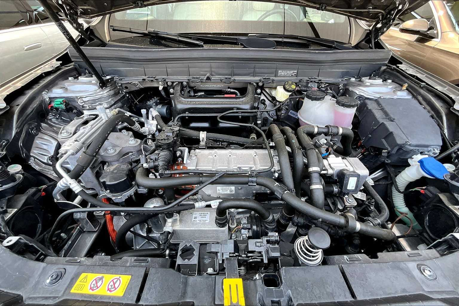 2023 Mercedes Benz EQB photo 30