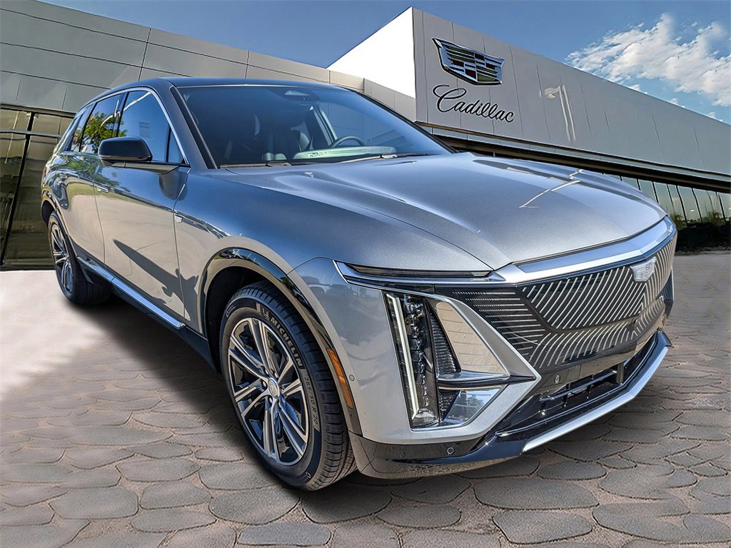 2026 Cadillac Lyriq Luxury photo 7