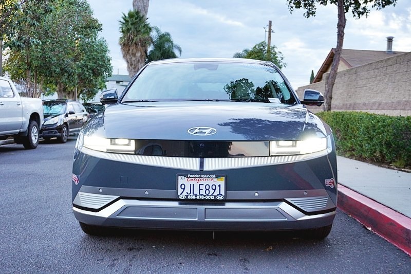 2024 Hyundai Ioniq 5 Limited photo 4