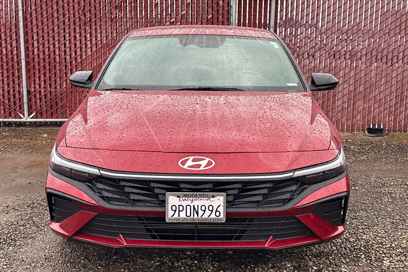 2025 Hyundai Elantra SEL Sport photo 2