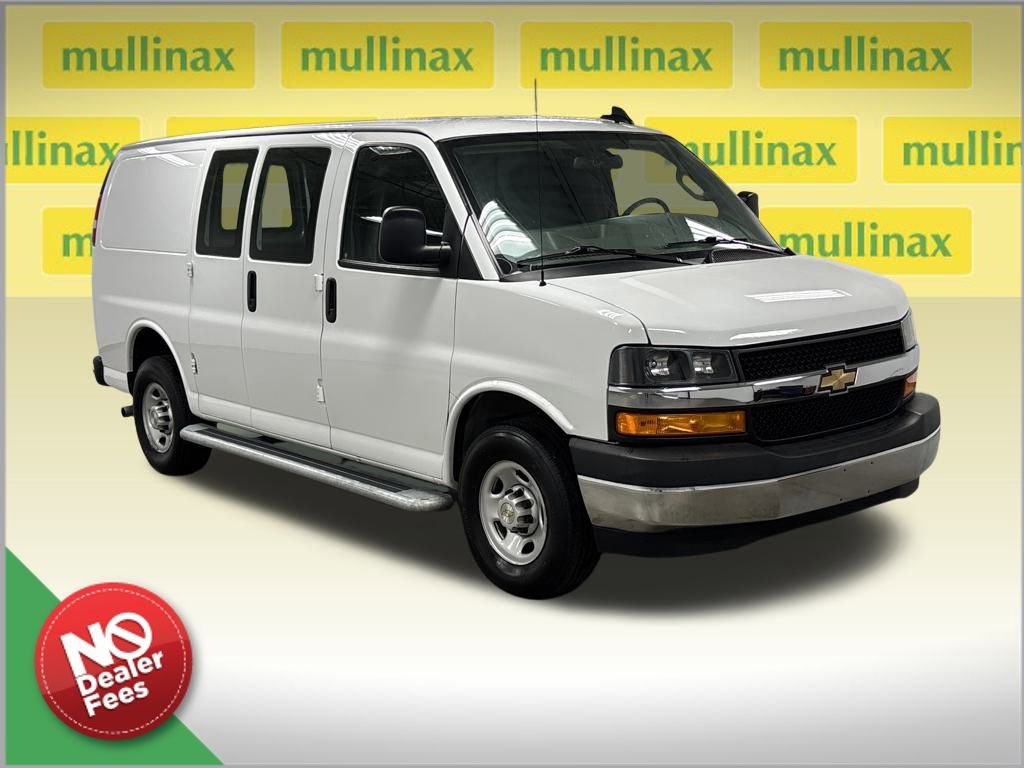 2024 Chevrolet Express Cargo Work Van's photo