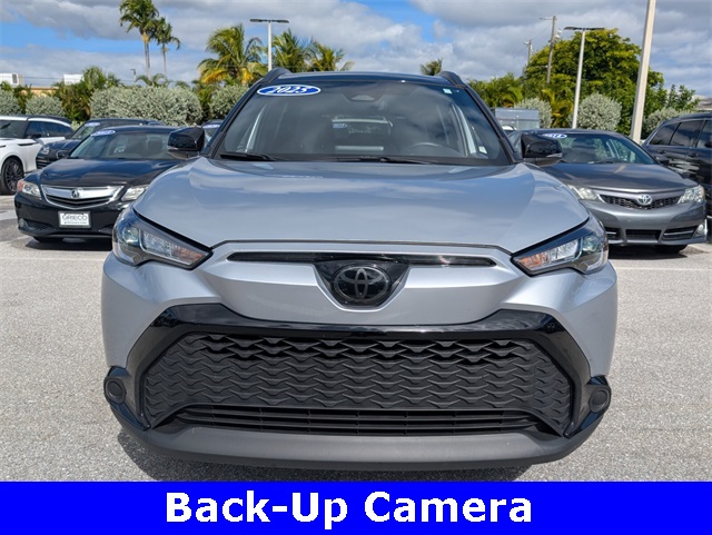 2025 Toyota Corolla Hybrid SE photo 3