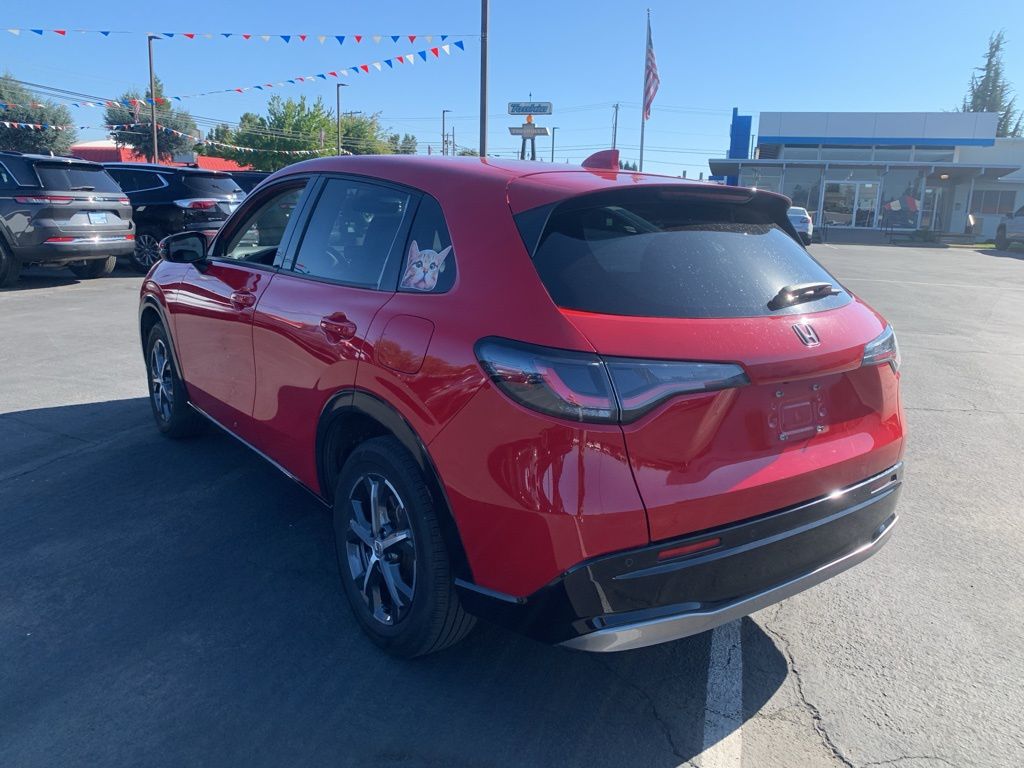 2024 Honda HR-V EX-L photo 2