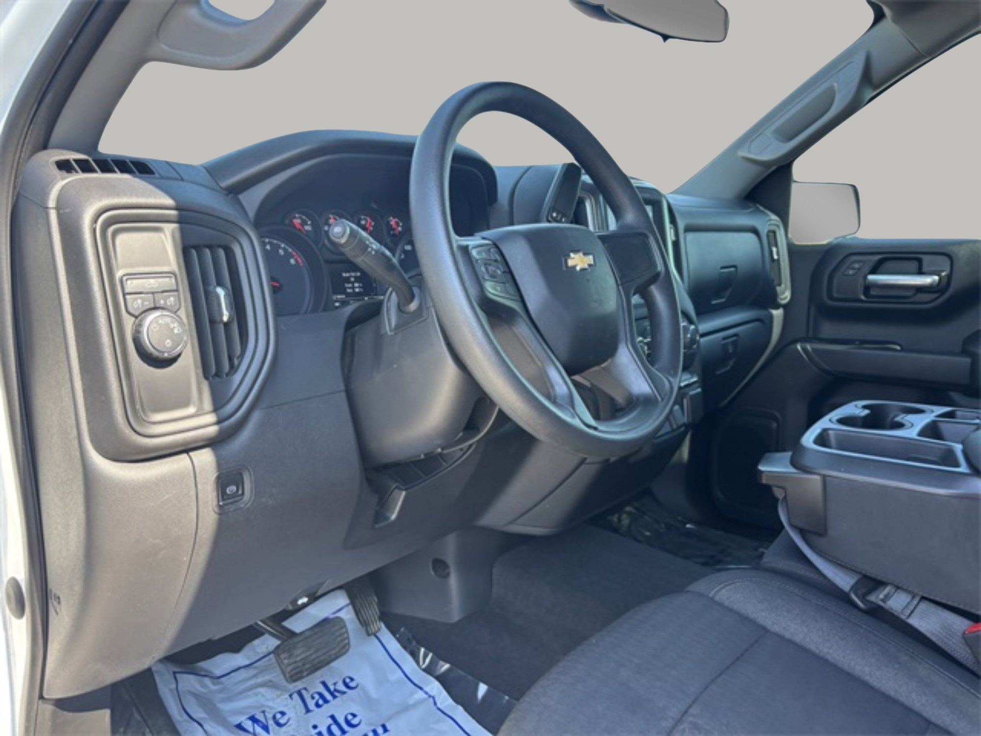 2023 Chevrolet Silverado 1500 Custom photo 12