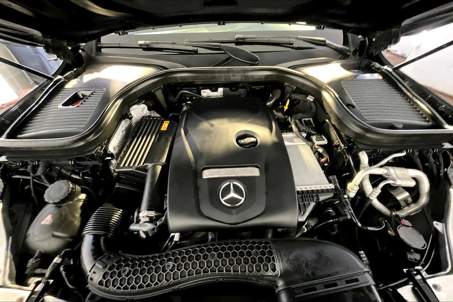 2019 Mercedes Benz GLC 300 4MATIC photo 26