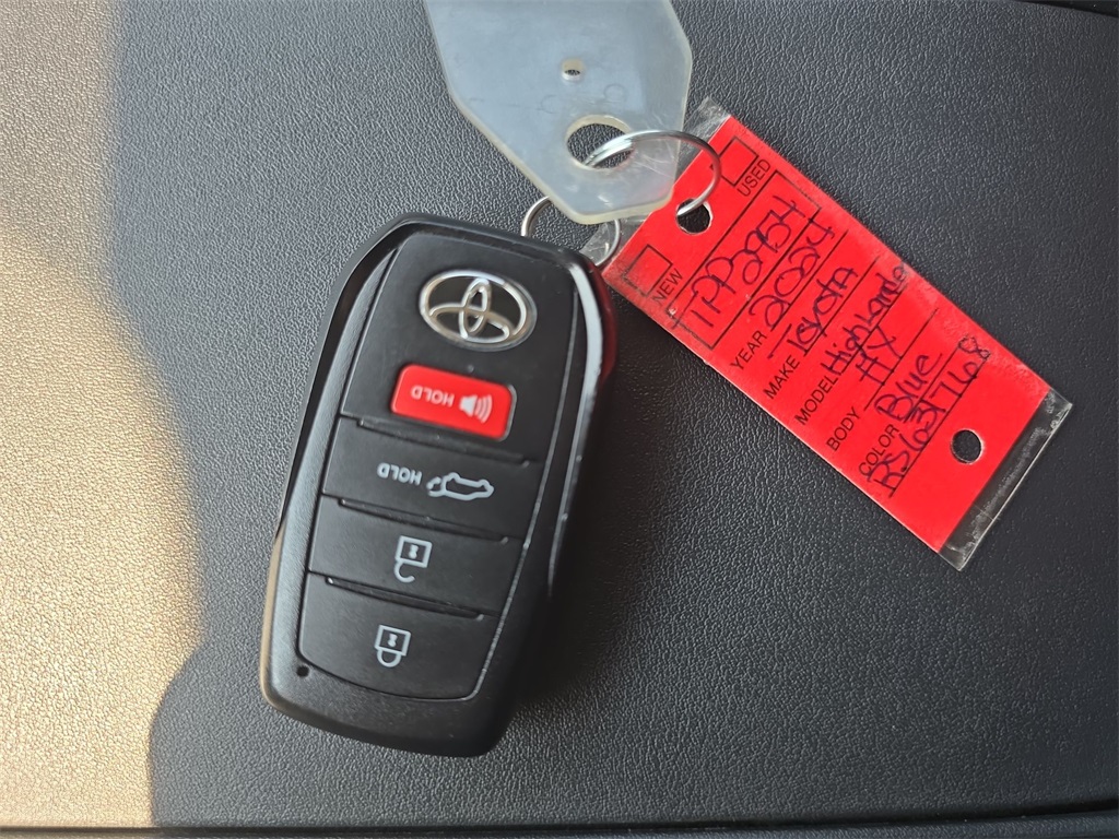 2024 Toyota Highlander Hybrid XLE photo 41