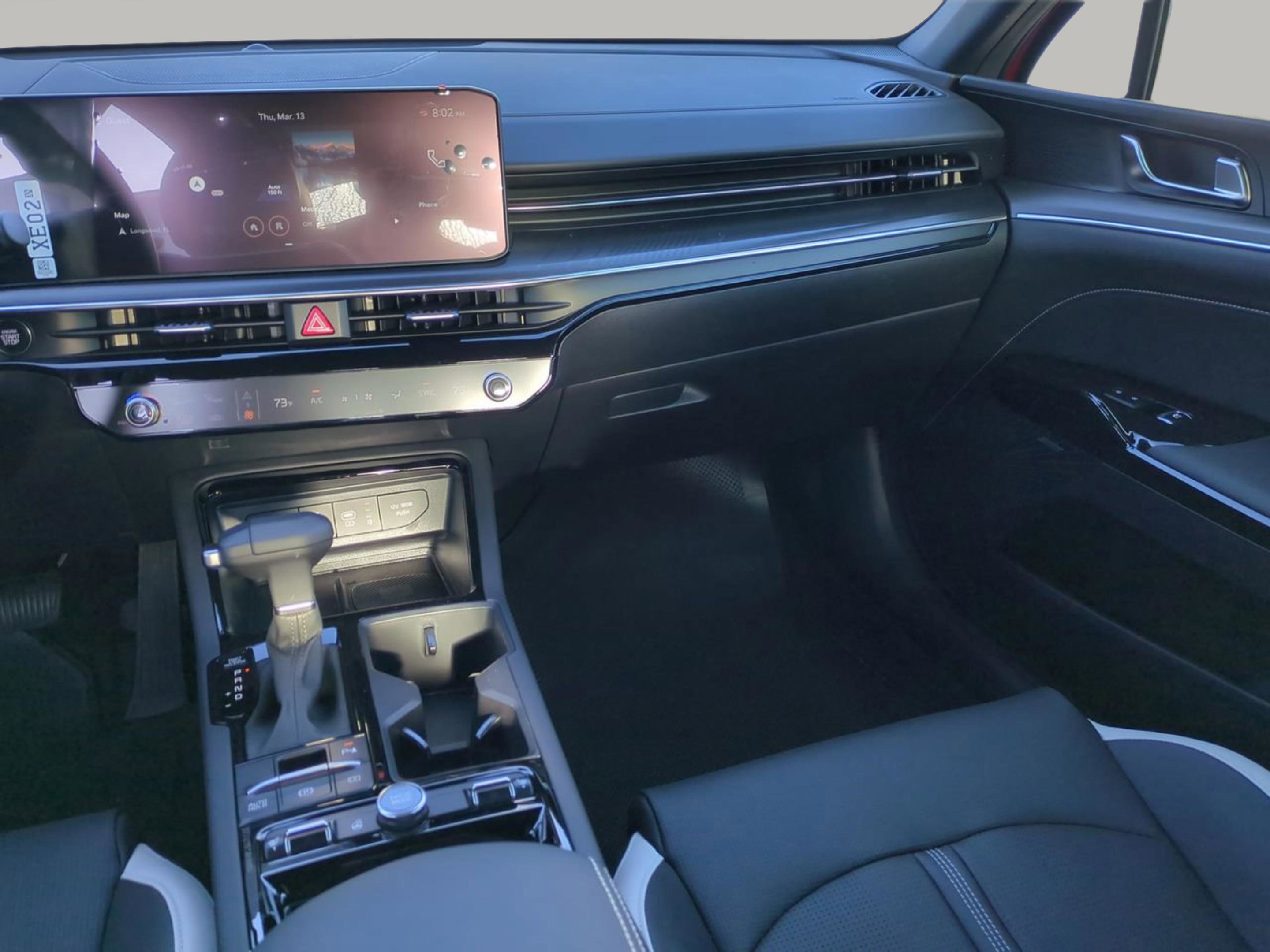 2025 Kia K5 GT-Line photo 16