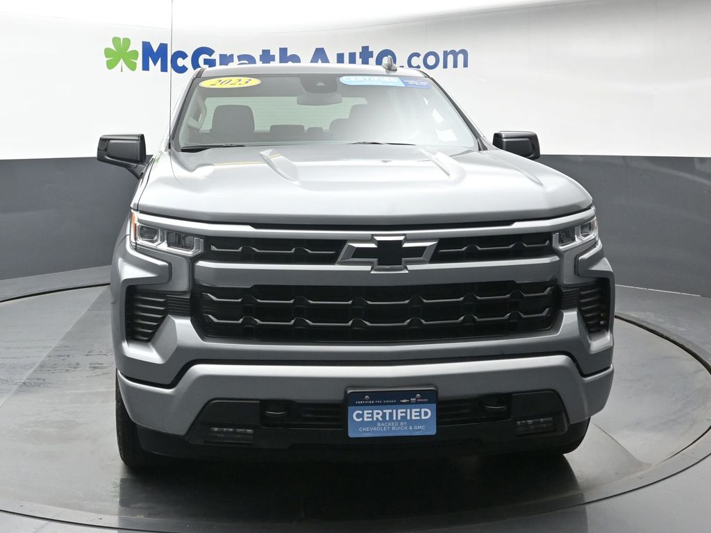 2023 Chevrolet Silverado 1500 RST photo 2