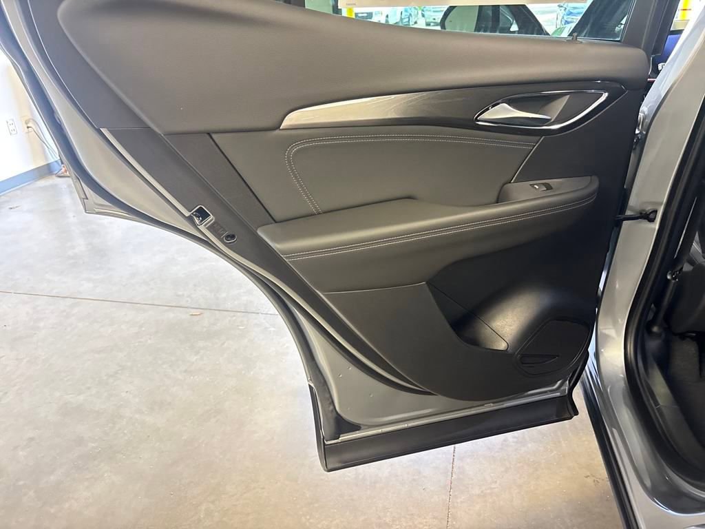 2025 Buick Envision Preferred photo 22