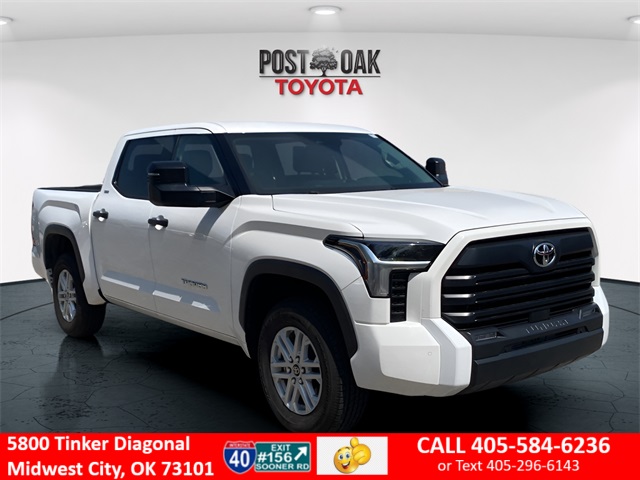 2022 Toyota Tundra SR5 photo 2