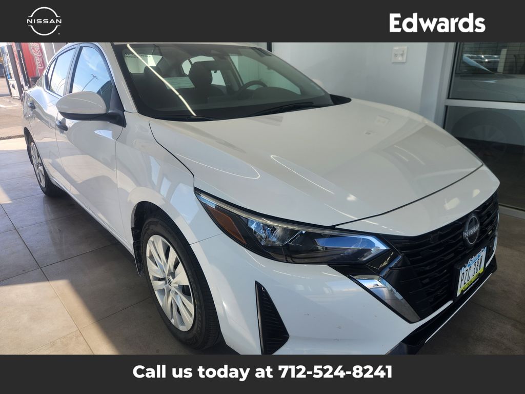 2025 Nissan Sentra S photo 2