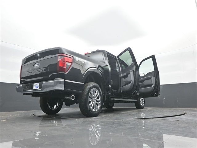 2025 Ford F-150 XLT photo 31
