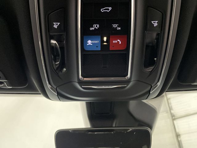 2025 Jeep Grand Cherokee Limited photo 24