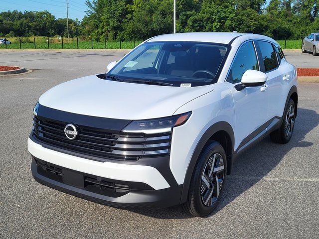 2025 Nissan Kicks SV photo 6