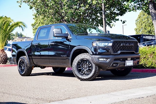 New 2026 Diamond Black Crystal Pearl-Coat Exterior Paint RAM Rebel image 2