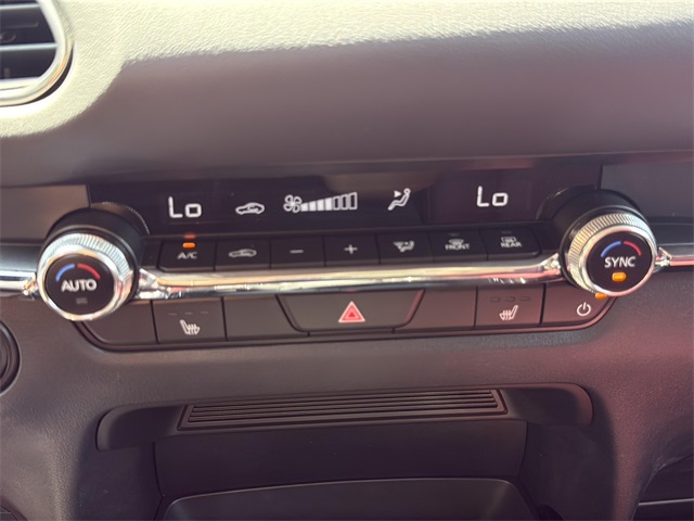 2025 Mazda CX-30 2.5 S Carbon photo 23