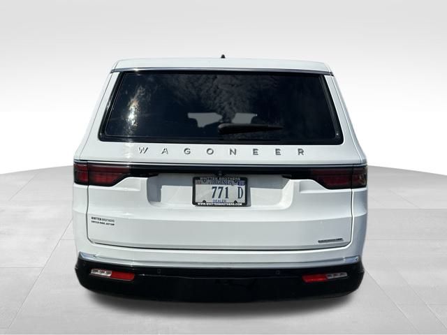 2024 Jeep Wagoneer L Series III photo 2