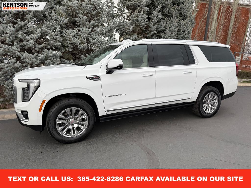 2025 GMC Yukon XL Denali's photo