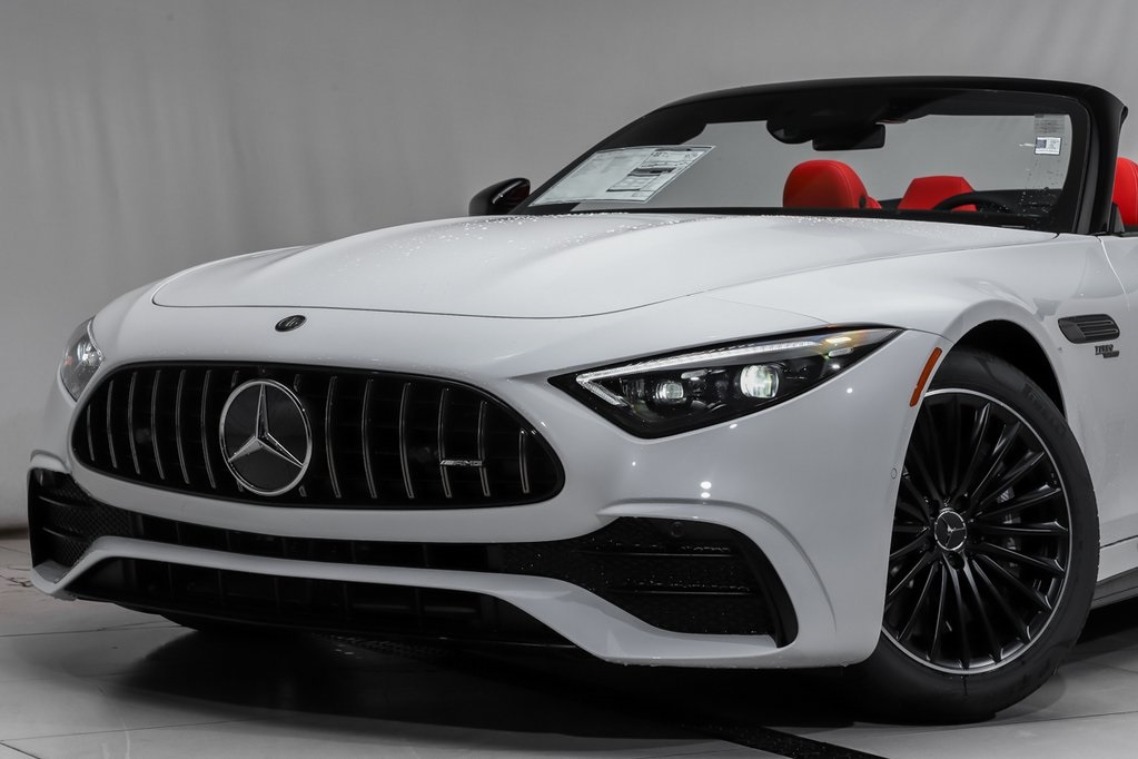 2026 Mercedes Benz SL AMG 43 photo 2
