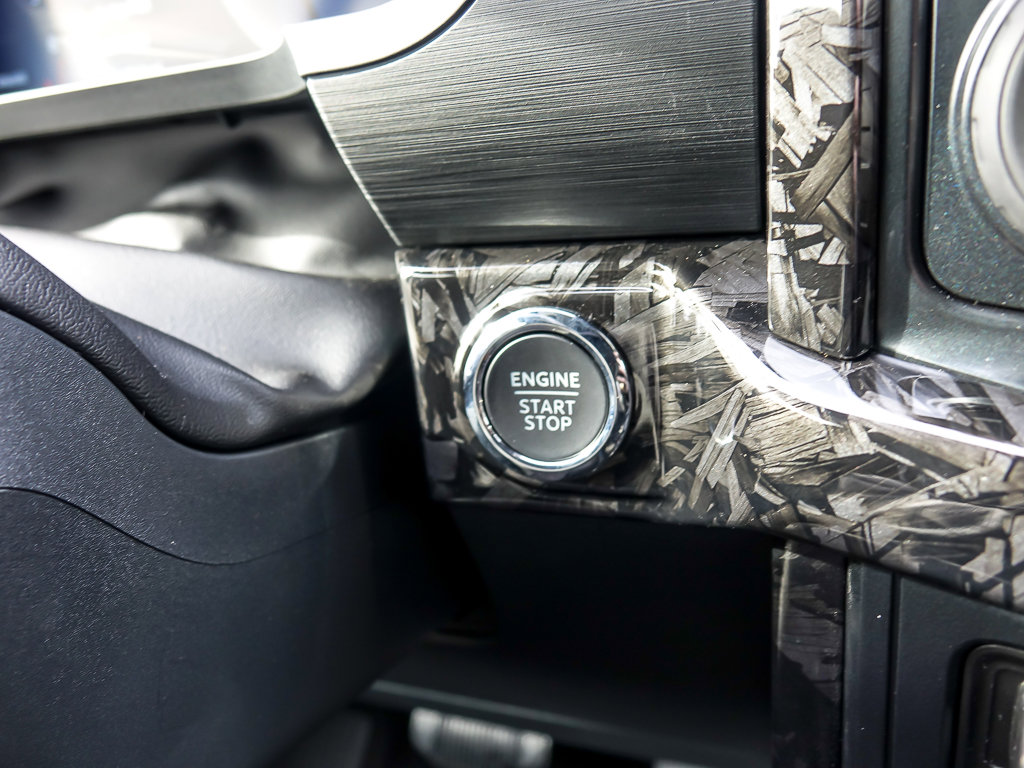 2025 FORD F-150 - Image 13