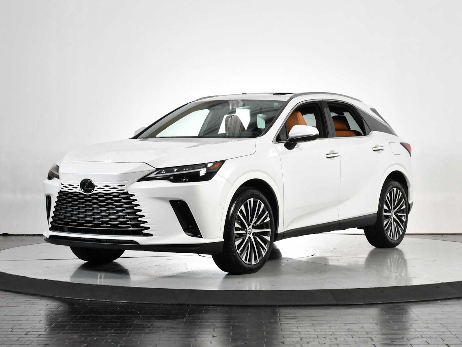 2025 Lexus RX 350's photo