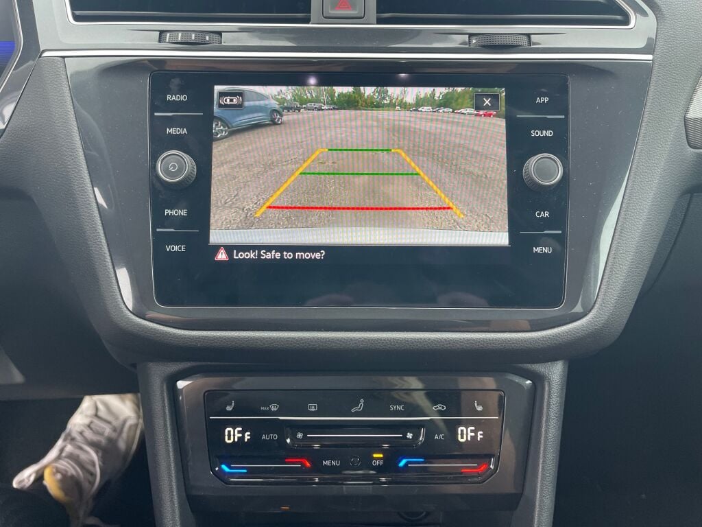 2024 Volkswagen Tiguan SE Wolfsburg Edition photo 12