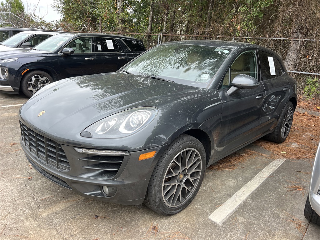 2018 Porsche Macan Base photo 3