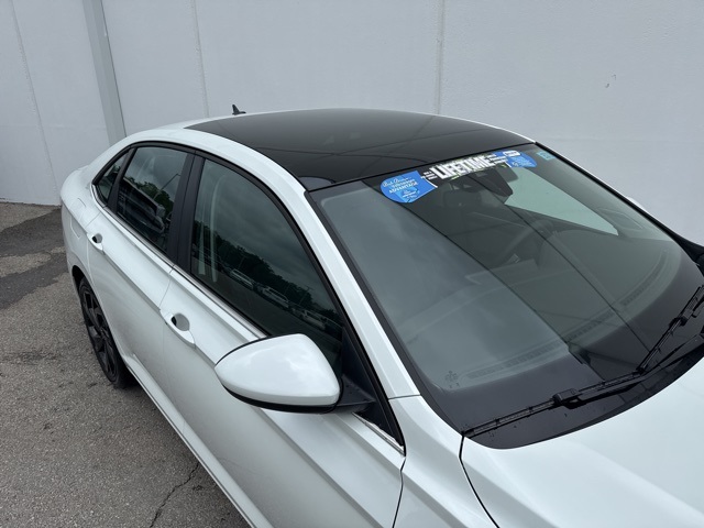 2025 Volkswagen Jetta 1.5T SE photo 3
